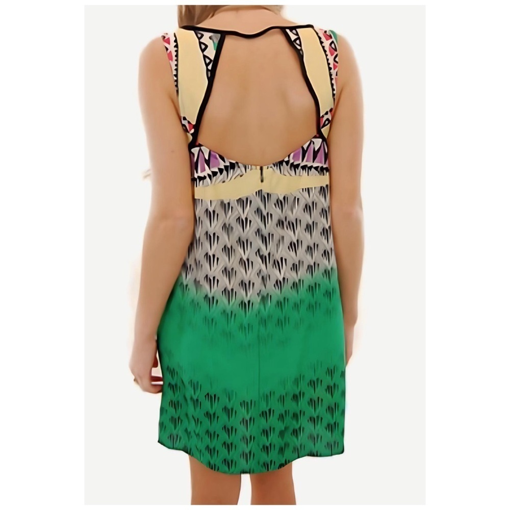 NEW! GLAM Mirror-Image Print Shift Dress! - Picture 6 of 10